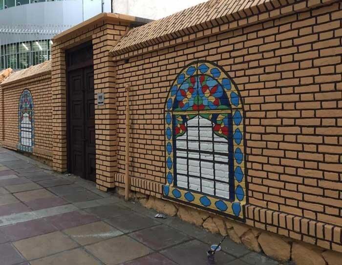 زیباسازی خیابان های منطقه یک تهران به یاری دانشجویان