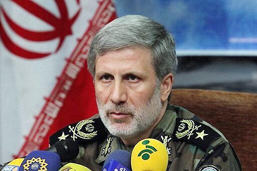 وزیر دفاع: امنیت عراق را امنیت خود می دانیم وزیر دفاع: امنیت عراق را امنیت خود می دانیم
