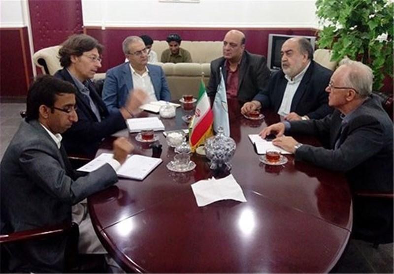 خط تولید کارخانه فولاد را در چابهار راه اندازی می کنیم خط فراوری کارخانه فولاد را در چابهار راه اندازی می کنیم