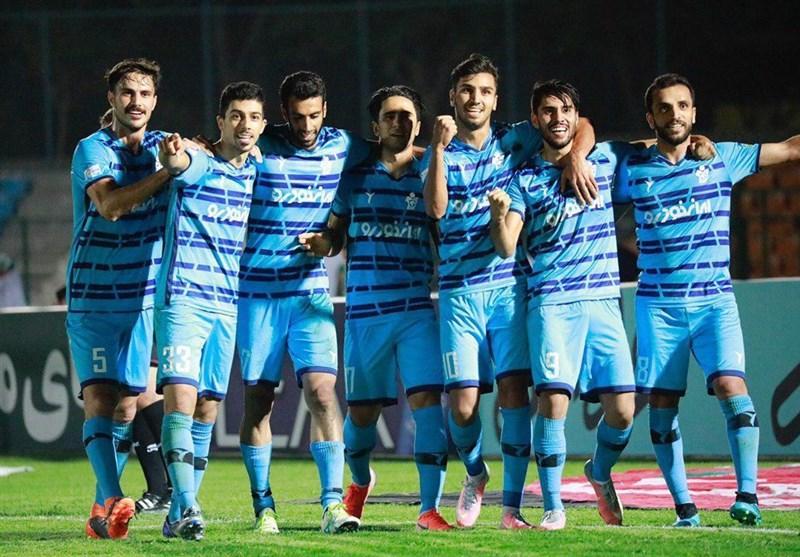 لیگ برتر فوتبال، توقف سپاهان در روز رکوردشکنی نیازمند، شکستی دیگر برای ذوب آهن این بار مقابل پیکان