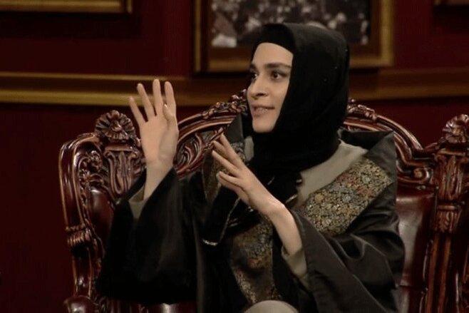 فیلم ، شعرخوانی پرحاشیه اندیشه فولادوند ، ما شعر پست مدرن فیلم ، شعرخوانی پرحاشیه اندیشه فولادوند ، ما شعر پست مدرن را بنا کردیم